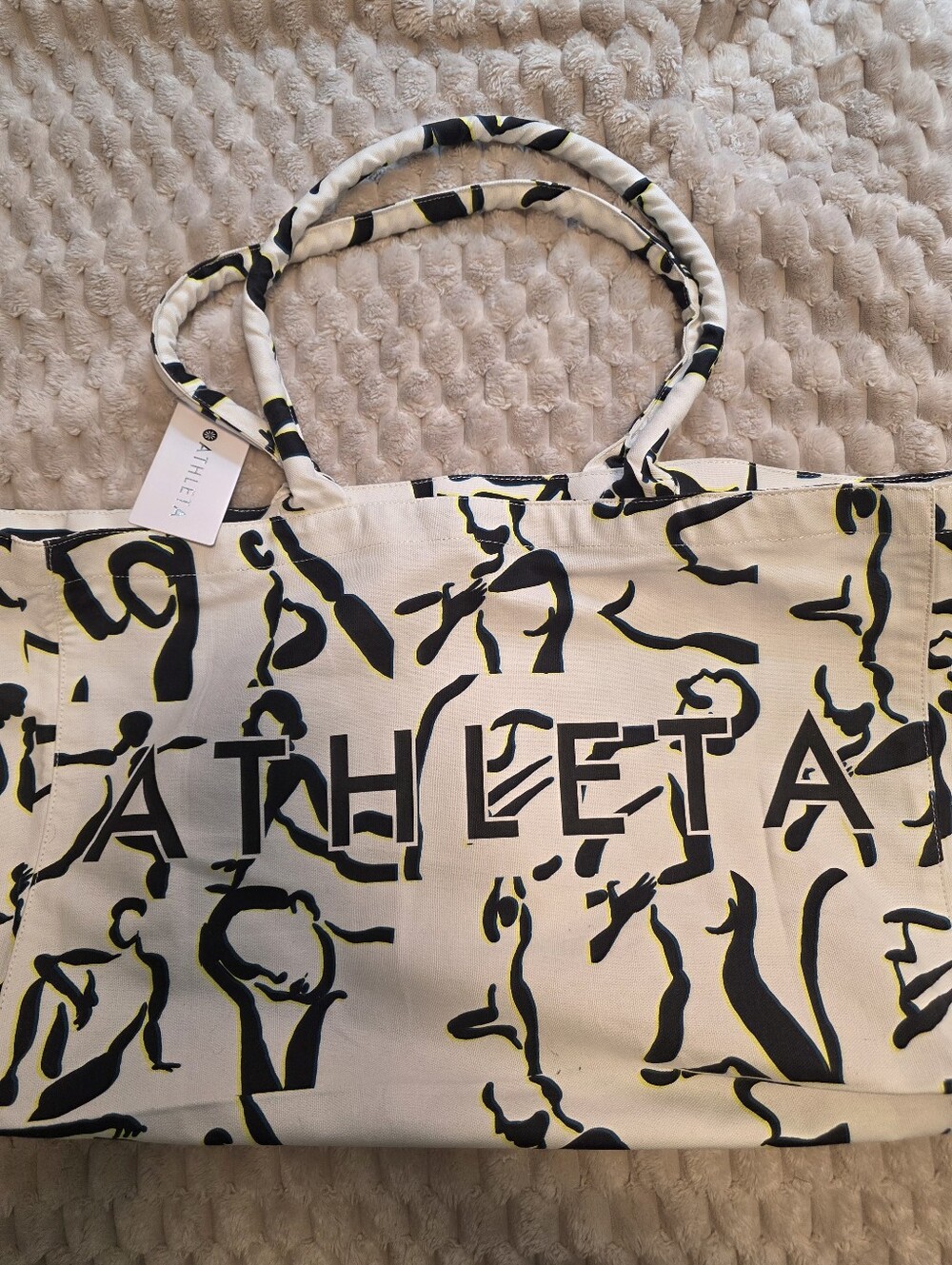 Athleta Graphic Canvas Tote in Cream and Black New With Tags